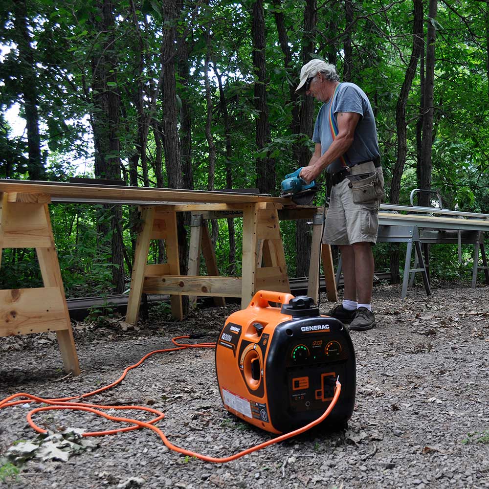 Generac 7123 iQ2000 Generator Portable Inverter 2000W CSA